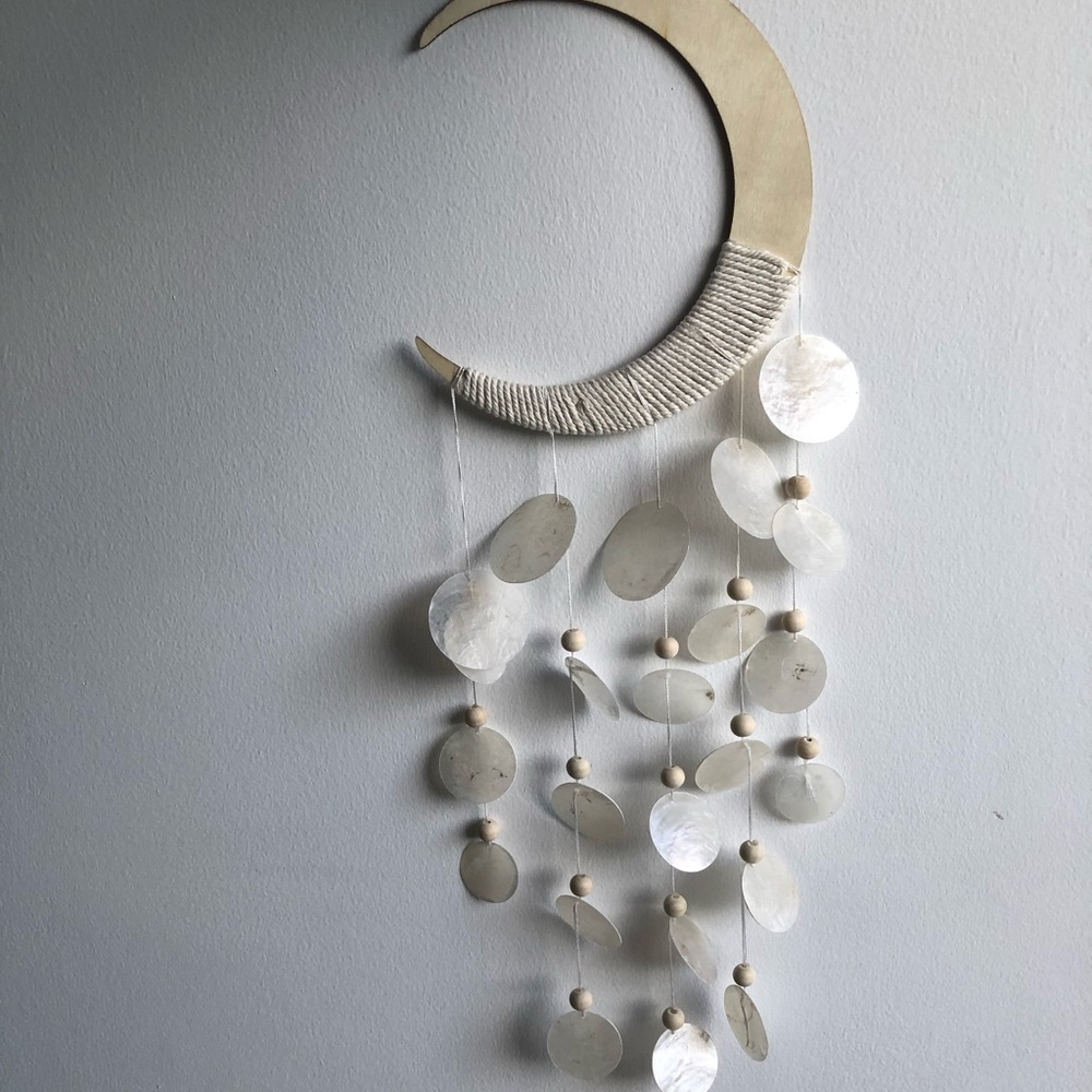 Moon Shell Wind Chimes Wall Hanging Decor - Picture 5 of 5